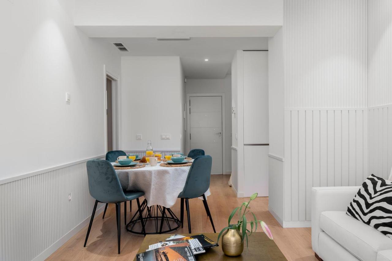 Atico Plaza Del Teatro 3 Habitaciones Málaga Dış mekan fotoğraf