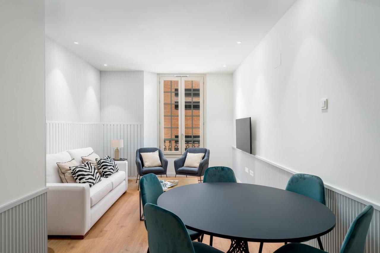 Atico Plaza Del Teatro 3 Habitaciones Málaga Dış mekan fotoğraf